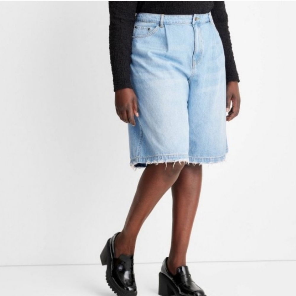 ❤️10/$16 New future collective shorts